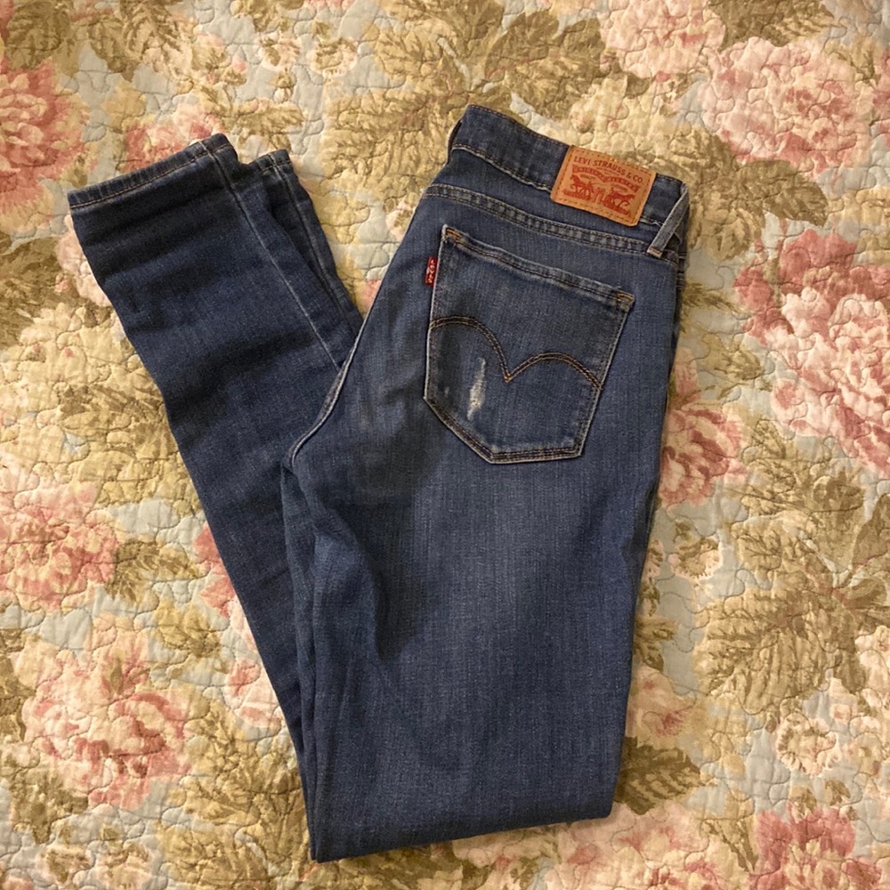 3/$15 Levi’s jeans
